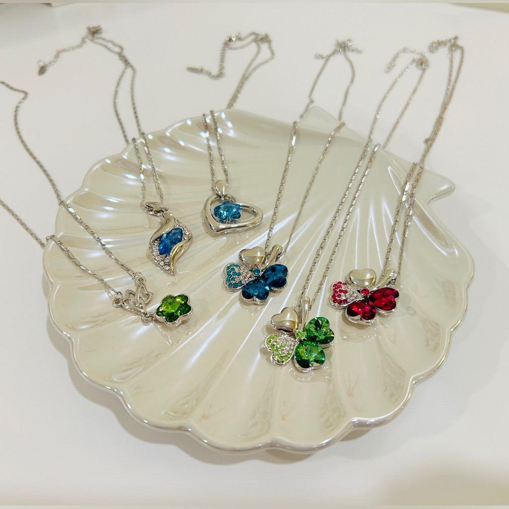 6pcs For $8! Clean Out Sale! Silver Tone Necklaces With Sparkling Crystal